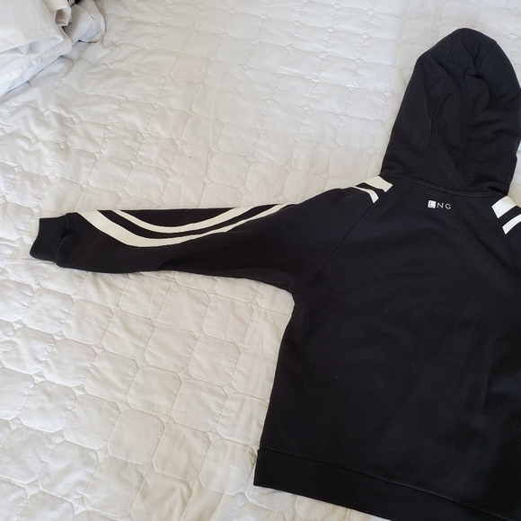 Jacket - Picture 10 of 11